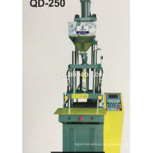 2/3 pin plug vertical plastic injection molding machine factory with good price 55T